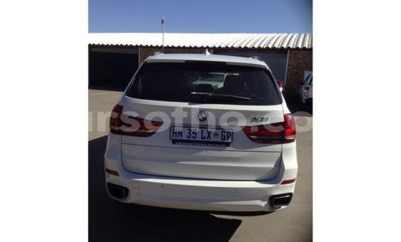 Acheter Occasion Voiture BMW X5 Blanc à Maputsoe, Leribe Acheter Occasion Voiture BMW X5 Blanc à Maputsoe, Leribe