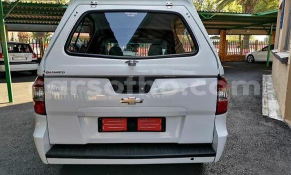 Acheter Occasion Voiture Chevrolet Corsa Blanc à Maputsoa, Leribe Acheter Occasion Voiture Chevrolet Corsa Blanc à Maputsoa, Leribe