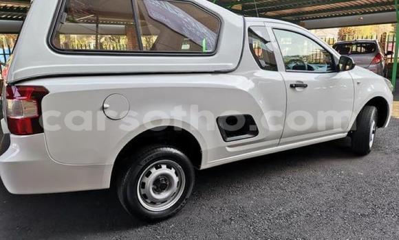 Acheter Occasion Voiture Chevrolet Corsa Blanc à Maputsoa, Leribe Acheter Occasion Voiture Chevrolet Corsa Blanc à Maputsoa, Leribe
