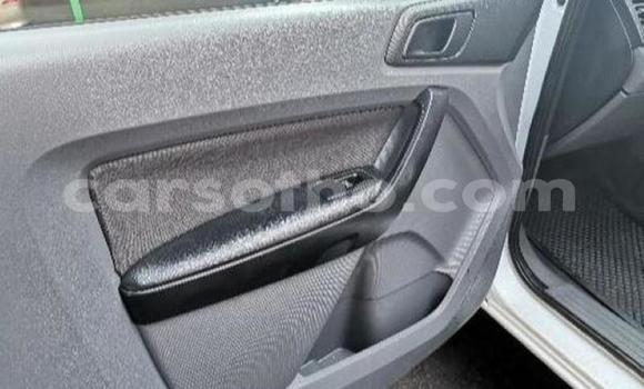 Sayi Na hannu Ford Ranger White Mota in Maputsoa a Leribe Sayi Na hannu Ford Ranger White Mota in Maputsoa a Leribe