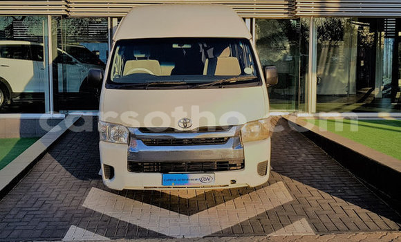 Acheter Occasion Voiture Toyota 4Runner Blanc à Hlotse, Leribe Acheter Occasion Voiture Toyota 4Runner Blanc à Hlotse, Leribe