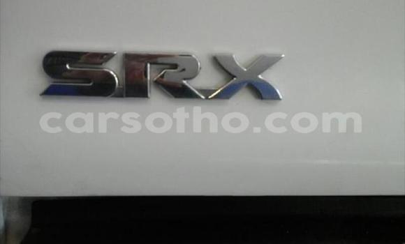 Sayi Na hannu Toyota Hilux White Mota in Maseru a Maseru Sayi Na hannu Toyota Hilux White Mota in Maseru a Maseru