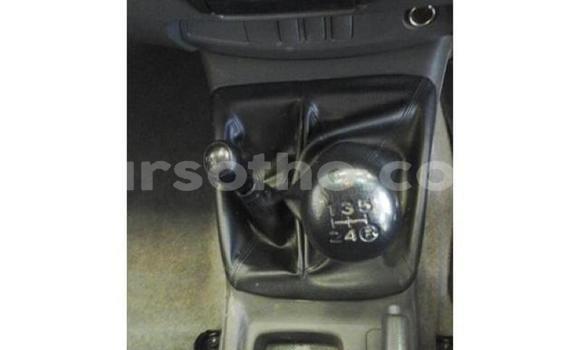 Sayi Na hannu Toyota Hilux White Mota in Maseru a Maseru Sayi Na hannu Toyota Hilux White Mota in Maseru a Maseru