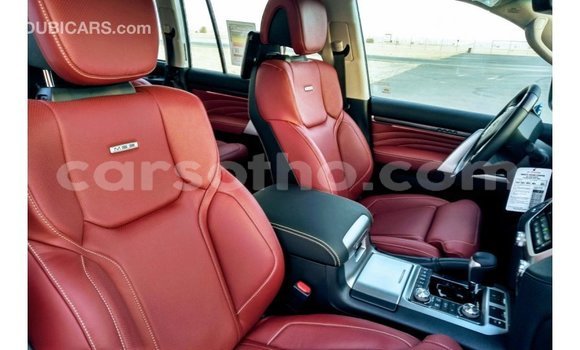 Buy Import Toyota Land Cruiser Black Car in Import - Dubai in Maseru Buy Import Toyota Land Cruiser Black Car in Import - Dubai in Maseru