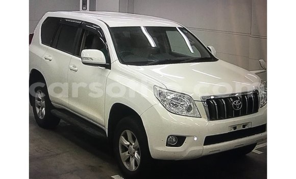 Sayi Imported Toyota Prado White Mota in Import - Dubai a Maseru Sayi Imported Toyota Prado White Mota in Import - Dubai a Maseru