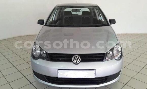 Acheter Occasion Voiture Volkswagen Polo Gris à Maputsoe, Leribe Acheter Occasion Voiture Volkswagen Polo Gris à Maputsoe, Leribe