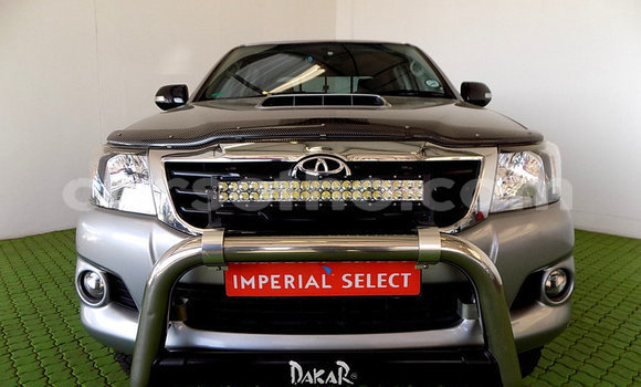 Acheter Occasion Voiture Toyota Hilux Gris à Hlotse, Leribe Acheter Occasion Voiture Toyota Hilux Gris à Hlotse, Leribe