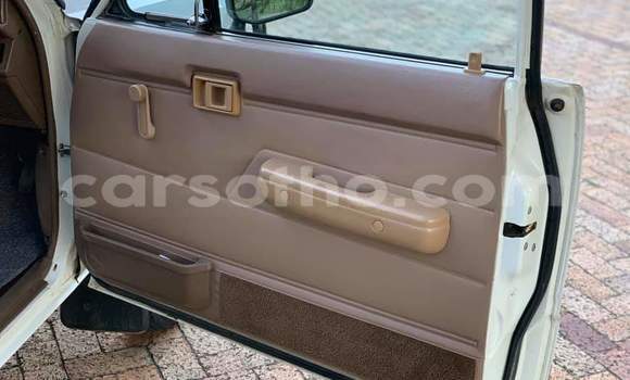 اشتري مستعمل Toyota Hilux Blue سيارة في Maputsoa في Leribe اشتري مستعمل Toyota Hilux Blue سيارة في Maputsoa في Leribe