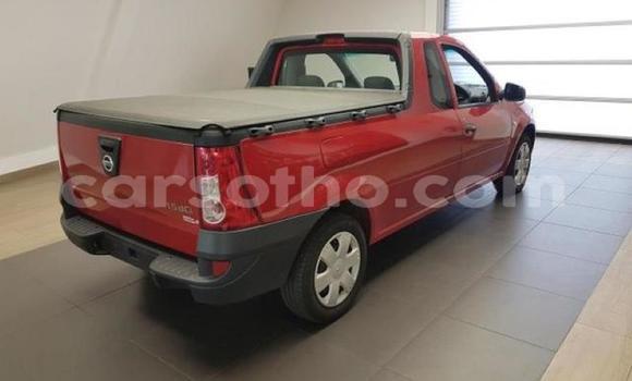 Sayi Na hannu Nissan NV200 Red Mota in Maseru a Maseru Sayi Na hannu Nissan NV200 Red Mota in Maseru a Maseru
