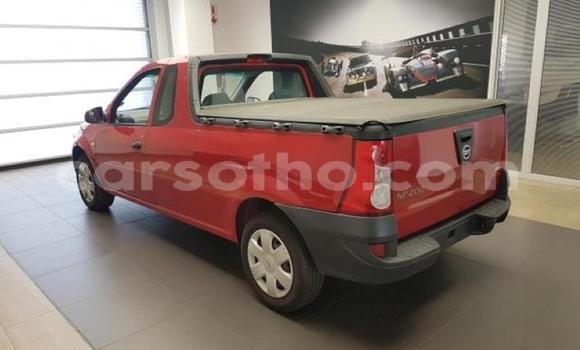 Sayi Na hannu Nissan NV200 Red Mota in Maseru a Maseru Sayi Na hannu Nissan NV200 Red Mota in Maseru a Maseru