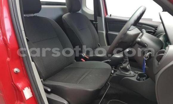 Sayi Na hannu Nissan NV200 Red Mota in Maseru a Maseru Sayi Na hannu Nissan NV200 Red Mota in Maseru a Maseru