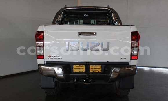 Acheter Occasion Voiture Isuzu KB Blanc à Butha–Buthe, Thaba-Tseka Acheter Occasion Voiture Isuzu KB Blanc à Butha–Buthe, Thaba-Tseka