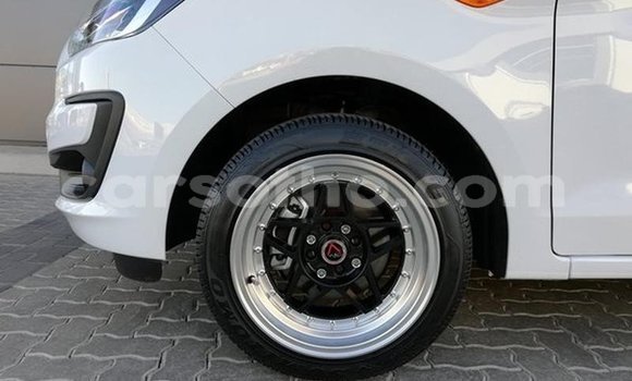 Acheter Occasion Voiture Ford B-MAX Blanc à Mafeteng, Mafeteng Acheter Occasion Voiture Ford B-MAX Blanc à Mafeteng, Mafeteng