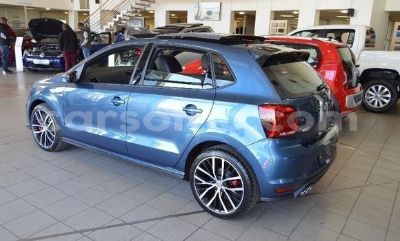 Sayi Na hannu Volkswagen Polo Blue Mota in Butha–Buthe a Thaba-Tseka Sayi Na hannu Volkswagen Polo Blue Mota in Butha–Buthe a Thaba-Tseka