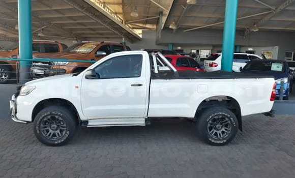 Acheter Occasion Voiture Toyota Hilux Blanc à Maputsoa, Leribe Acheter Occasion Voiture Toyota Hilux Blanc à Maputsoa, Leribe