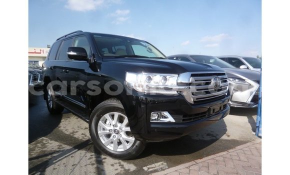 Buy Import Toyota Land Cruiser Black Car in Import - Dubai in Maseru Buy Import Toyota Land Cruiser Black Car in Import - Dubai in Maseru