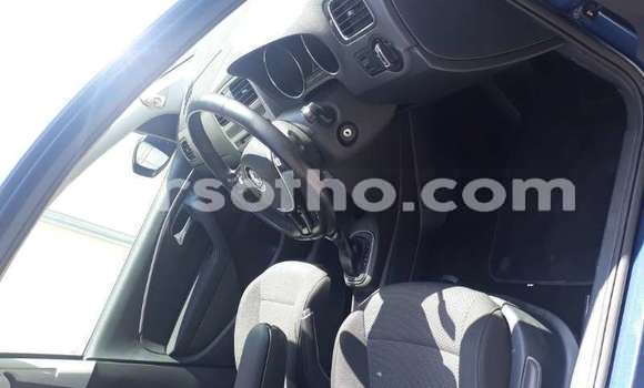 Sayi Na hannu Volkswagen Polo Blue Mota in Thaba–Tseka a Mafeteng Sayi Na hannu Volkswagen Polo Blue Mota in Thaba–Tseka a Mafeteng