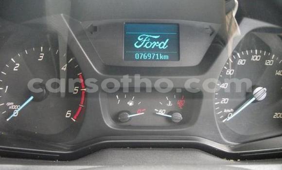 Acheter Occasion Voiture Ford Tourneo Custom Blanc à Maseru, Maseru Acheter Occasion Voiture Ford Tourneo Custom Blanc à Maseru, Maseru