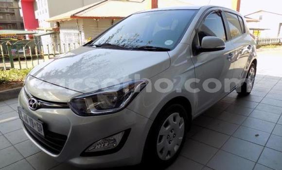Acheter Occasion Voiture Hyundai i20 Gris à Maseru, Maseru Acheter Occasion Voiture Hyundai i20 Gris à Maseru, Maseru