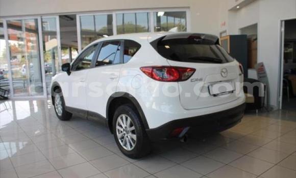 Sayi Na hannu Mazda CX-5 White Mota in Maseru a Maseru Sayi Na hannu Mazda CX-5 White Mota in Maseru a Maseru