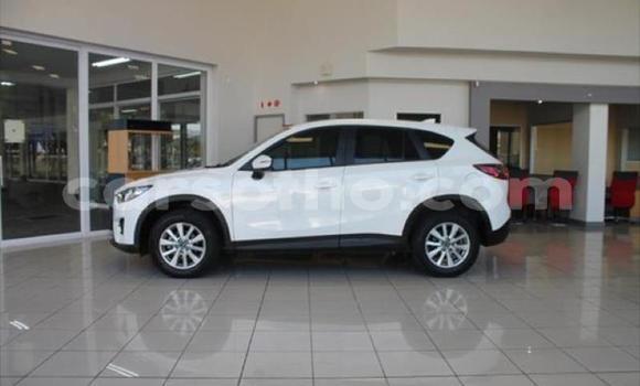 Sayi Na hannu Mazda CX-5 White Mota in Maseru a Maseru Sayi Na hannu Mazda CX-5 White Mota in Maseru a Maseru
