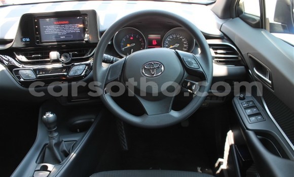 اشتري مستعمل Toyota C-HR Blue سيارة في Mohale's Hoek في Mohale's Hoek اشتري مستعمل Toyota C-HR Blue سيارة في Mohale's Hoek في Mohale's Hoek