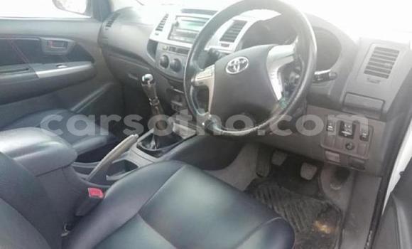 Buy Used Toyota Hilux White Car in Maseru in Maseru Buy Used Toyota Hilux White Car in Maseru in Maseru