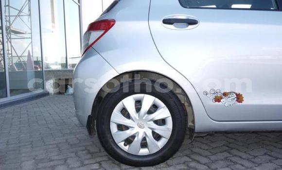 Sayi Na hannu Toyota Yaris Blue Mota in Maseru a Maseru Sayi Na hannu Toyota Yaris Blue Mota in Maseru a Maseru