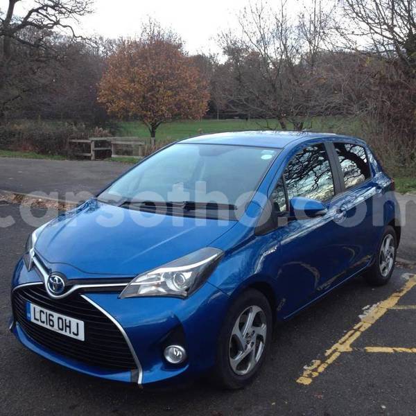 Big with watermark yaris443