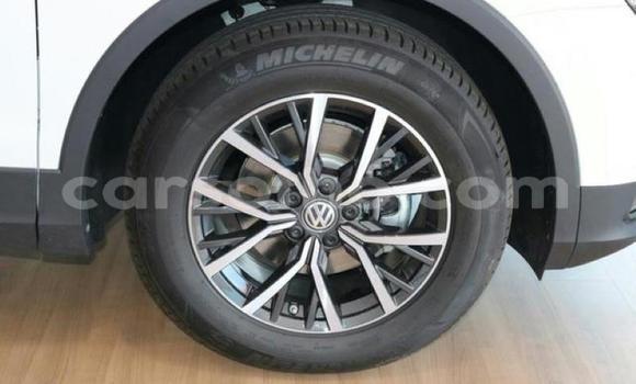 Sayi Na hannu Volkswagen Tiguan White Mota in Hlotse a Leribe Sayi Na hannu Volkswagen Tiguan White Mota in Hlotse a Leribe