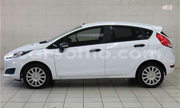 اشتري مستعمل Ford Fiesta White سيارة في Maseru في Maseru اشتري مستعمل Ford Fiesta White سيارة في Maseru في Maseru