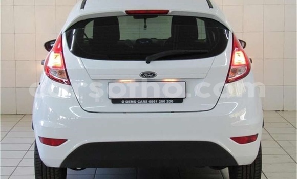 اشتري مستعمل Ford Fiesta White سيارة في Maseru في Maseru اشتري مستعمل Ford Fiesta White سيارة في Maseru في Maseru