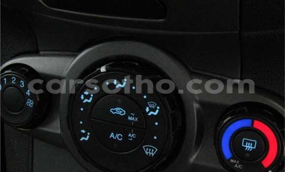 اشتري مستعمل Ford Fiesta White سيارة في Maseru في Maseru اشتري مستعمل Ford Fiesta White سيارة في Maseru في Maseru