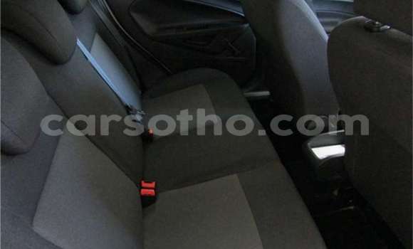 اشتري مستعمل Ford Fiesta White سيارة في Maseru في Maseru اشتري مستعمل Ford Fiesta White سيارة في Maseru في Maseru