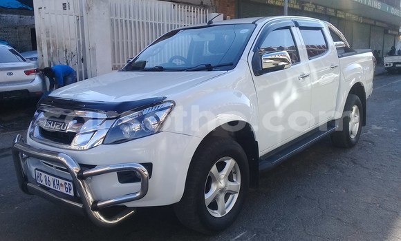 اشتري مستعمل Isuzu KB White سيارة في Maseru في Maseru اشتري مستعمل Isuzu KB White سيارة في Maseru في Maseru