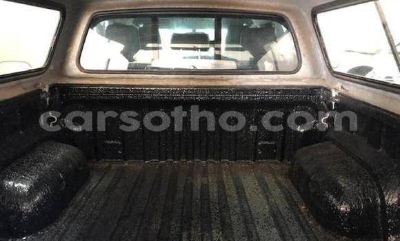 Sayi Na hannu Toyota Hilux Blue Mota in Maputsoe a Leribe Sayi Na hannu Toyota Hilux Blue Mota in Maputsoe a Leribe