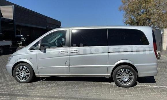 Sayi Na hannu Mercedes-Benz Viano Silver Mota in Maseru a Maseru Sayi Na hannu Mercedes-Benz Viano Silver Mota in Maseru a Maseru