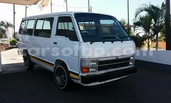 Acheter Occasion Voiture Toyota Hiace Blanc à Maseru, Maseru Acheter Occasion Voiture Toyota Hiace Blanc à Maseru, Maseru