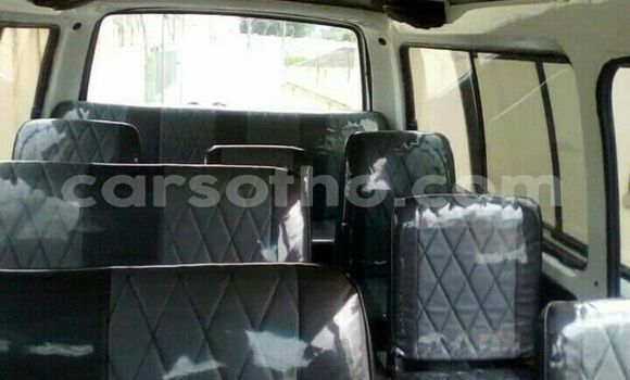 Acheter Occasion Voiture Toyota Hiace Blanc à Maseru, Maseru Acheter Occasion Voiture Toyota Hiace Blanc à Maseru, Maseru