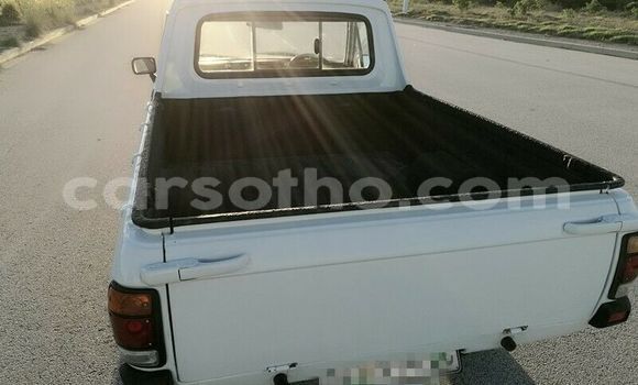 اشتري مستعمل Nissan Pickup White سيارة في Maseru في Maseru اشتري مستعمل Nissan Pickup White سيارة في Maseru في Maseru