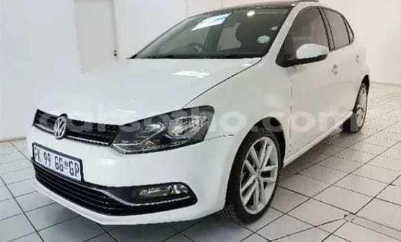 Acheter Occasion Voiture Volkswagen Polo Blanc à Thaba–Tseka, Mafeteng Acheter Occasion Voiture Volkswagen Polo Blanc à Thaba–Tseka, Mafeteng