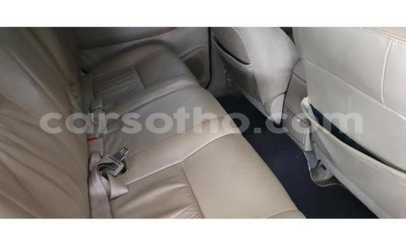 Sayi Na hannu Ford Everest White Mota in Maseru a Maseru Sayi Na hannu Ford Everest White Mota in Maseru a Maseru