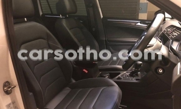 Acheter Occasion Voiture Volkswagen Tiguan Blanc à Maseru, Maseru Acheter Occasion Voiture Volkswagen Tiguan Blanc à Maseru, Maseru