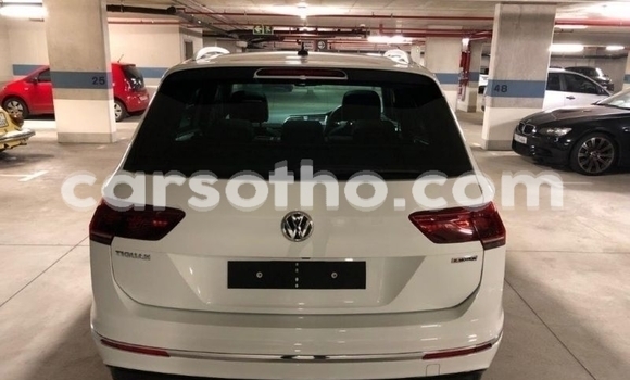 Acheter Occasion Voiture Volkswagen Tiguan Blanc à Maseru, Maseru Acheter Occasion Voiture Volkswagen Tiguan Blanc à Maseru, Maseru