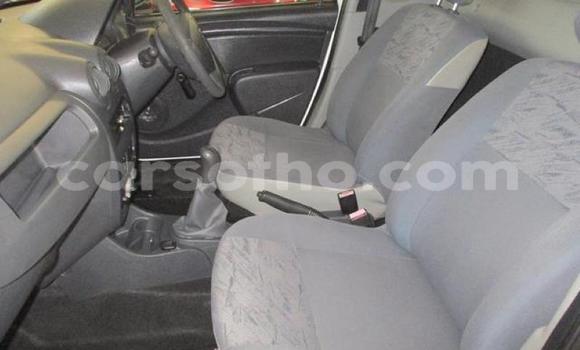 Acheter Occasion Voiture Nissan NP 300 Blanc à Hlotse, Leribe Acheter Occasion Voiture Nissan NP 300 Blanc à Hlotse, Leribe