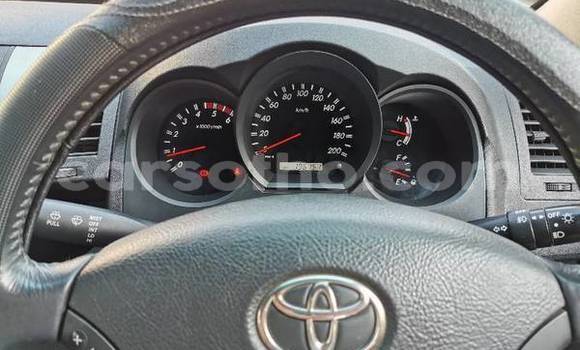 Buy Used Toyota Hilux Blue Car in Hlotse in Leribe Buy Used Toyota Hilux Blue Car in Hlotse in Leribe