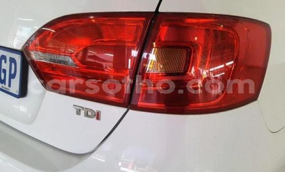 اشتري مستعمل Volkswagen Jetta White سيارة في Maseru في Maseru اشتري مستعمل Volkswagen Jetta White سيارة في Maseru في Maseru
