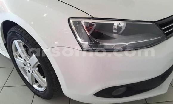 اشتري مستعمل Volkswagen Jetta White سيارة في Maseru في Maseru اشتري مستعمل Volkswagen Jetta White سيارة في Maseru في Maseru