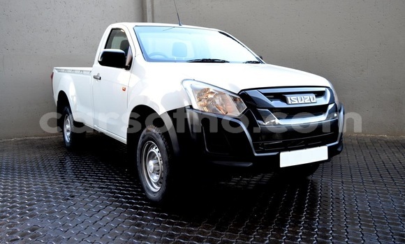 Acheter Occasion Voiture Isuzu KB Blanc à Butha–Buthe, Thaba-Tseka Acheter Occasion Voiture Isuzu KB Blanc à Butha–Buthe, Thaba-Tseka