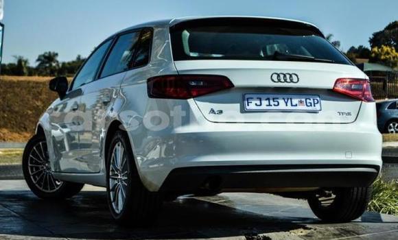 Sayi Na hannu Audi A3 White Mota in Hlotse a Leribe Sayi Na hannu Audi A3 White Mota in Hlotse a Leribe